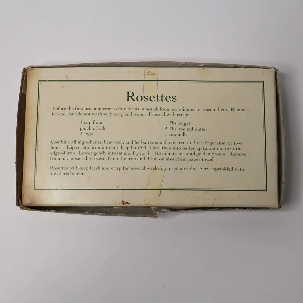 VTG Christmas‎ Rosette Iron Set Cast Iron Star Tree Candy Cane 14